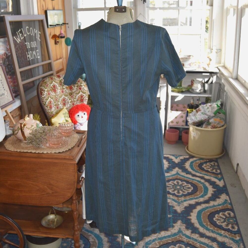 Vintage 1950s Blue Stripe Dress Short Sleeve Fit Flare Button Front M - Picture 3 of 6